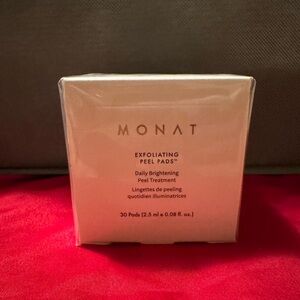 Monat Exfoliating Peel Pads